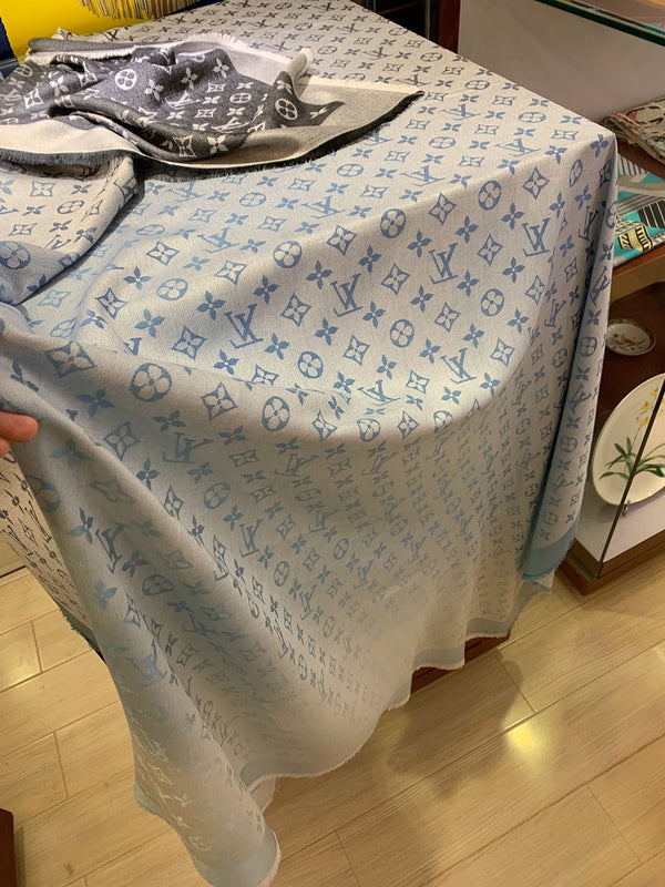 XLC28 Hidh quality 60% silk 40% wool Scarf Can choose box