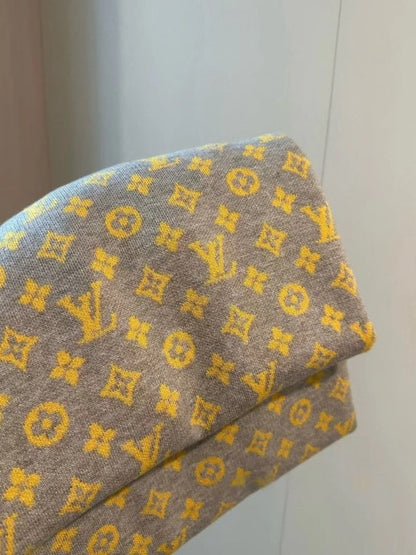 LVC035 New high-quality autumn and winter men's and women's short sleeved woolen sweater clothing