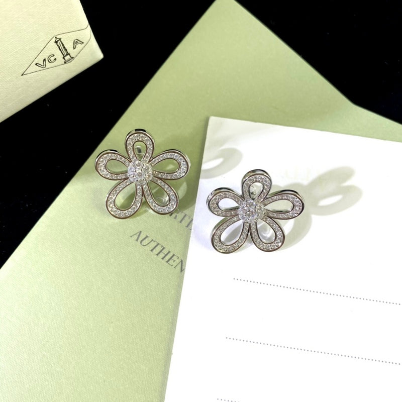 VAE25 Classic flower high carbon diamond full diamond earrings   Jewelry