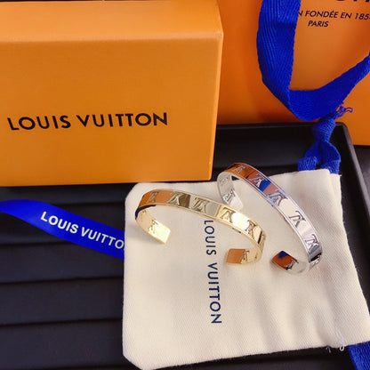 LS018 Fashion Stainless Steel Women Bracelet   Jewelry