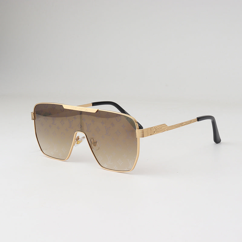 1079 Sunglasses with box