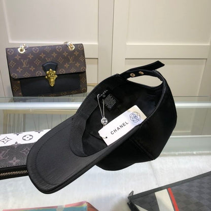 CHH1 Black cap, simple and stylish