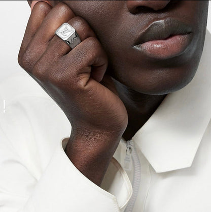 J139  Men's and women's titanium steel ring jewelry