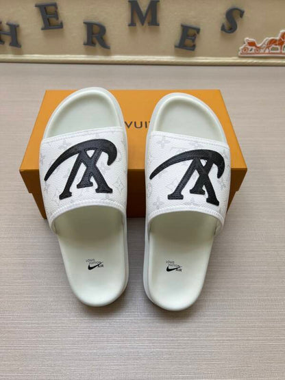 YLS01 Slippers Men shoes 38-45 With box