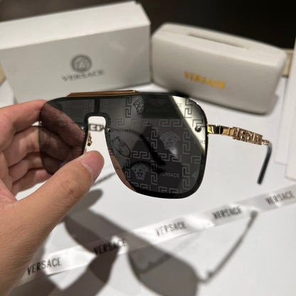 8844 Sunglasses with box