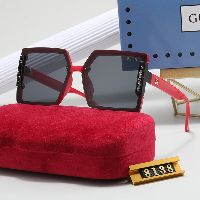 8138 Sunglasses with box