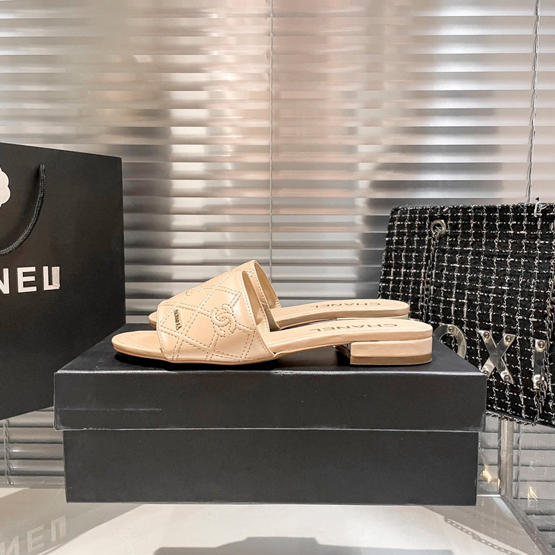 MJCS08 Leather slippers Women shoes 35-40 With box