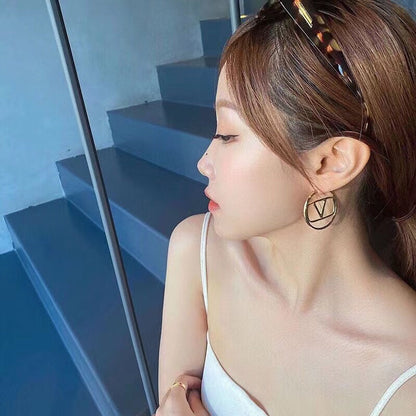 A739  Women fashion earrings  Jewelry