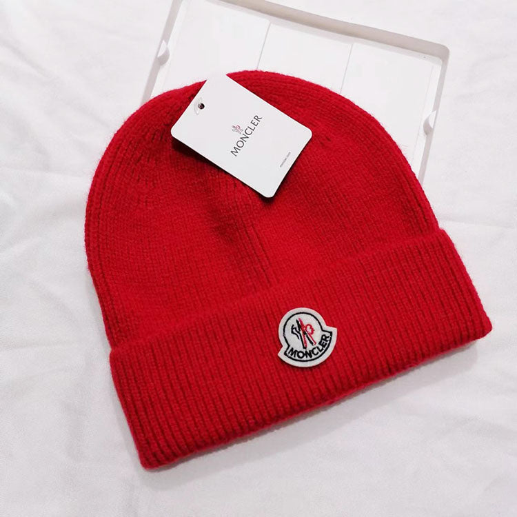PMOH6   Core-knitted yarn hat