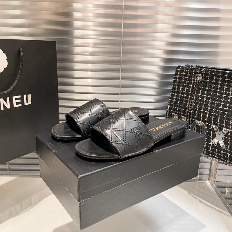 MJCS08 Leather slippers Women shoes 35-40 With box