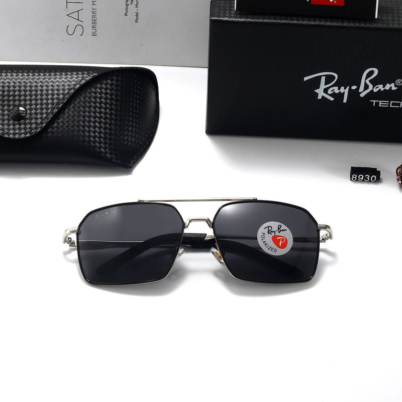 8930    Sunglasses with box