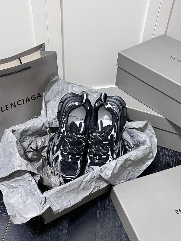 MBS9 Fashion women's and men's sneakers 35-44 shoes with box