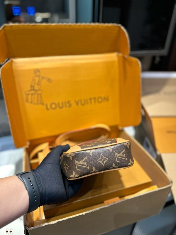 ALP48 Phone Bag 20-14CM Leather Bags With box