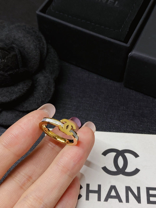 J136  Titanium steel mother-of-pearl ring jewelry