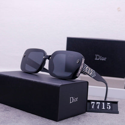 7715 Sunglasses with box