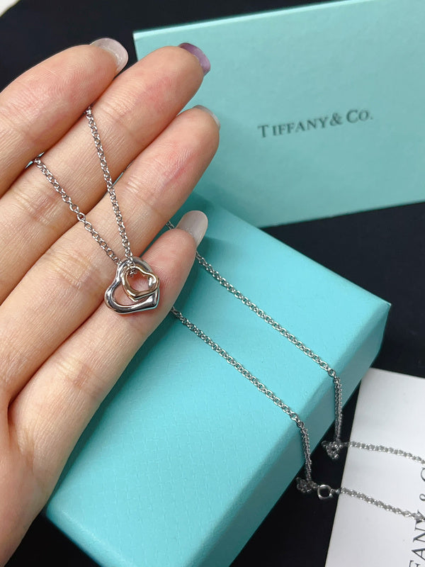 X679  Women's titanium steel heart-shaped necklace jewelry