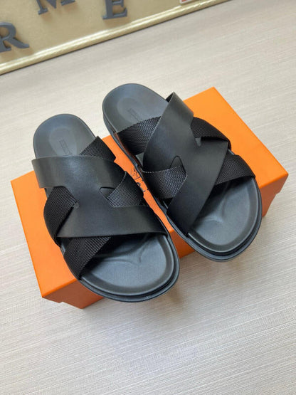 YHS1 Slippers Men shoes 38-46 With box