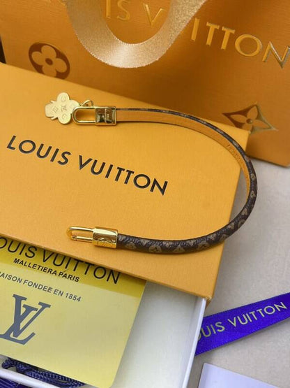 S458  Women's titanium steel bracelet jewelry