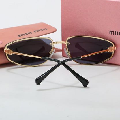 8006  Sunglasses with box