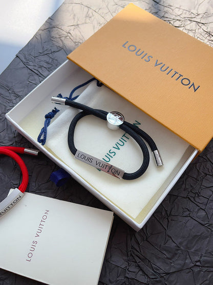 S433 Men and women can wear titanium steel bracelet jewelry