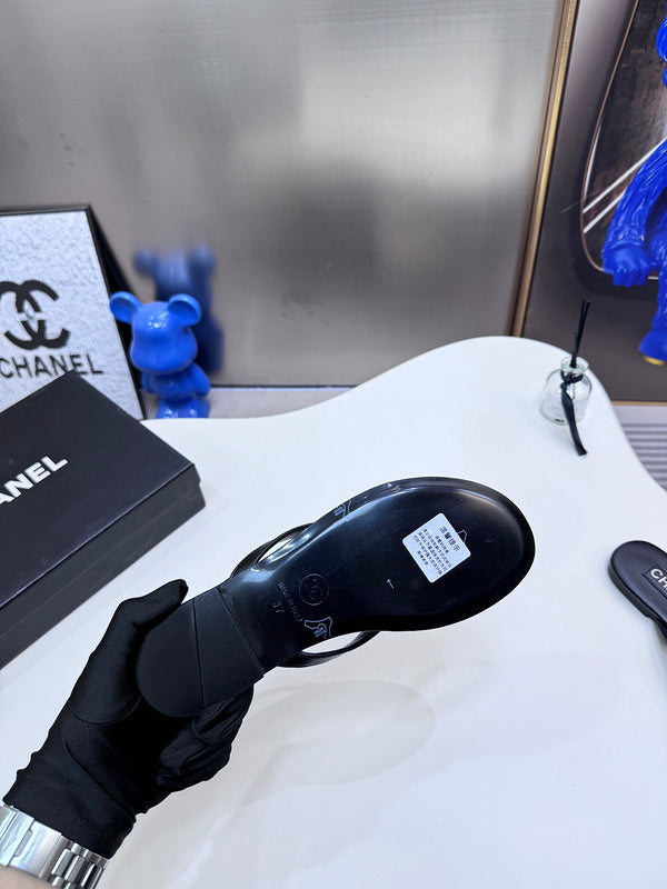 MBCS4 Leather Slippers Size 35-42 Shoes with Box