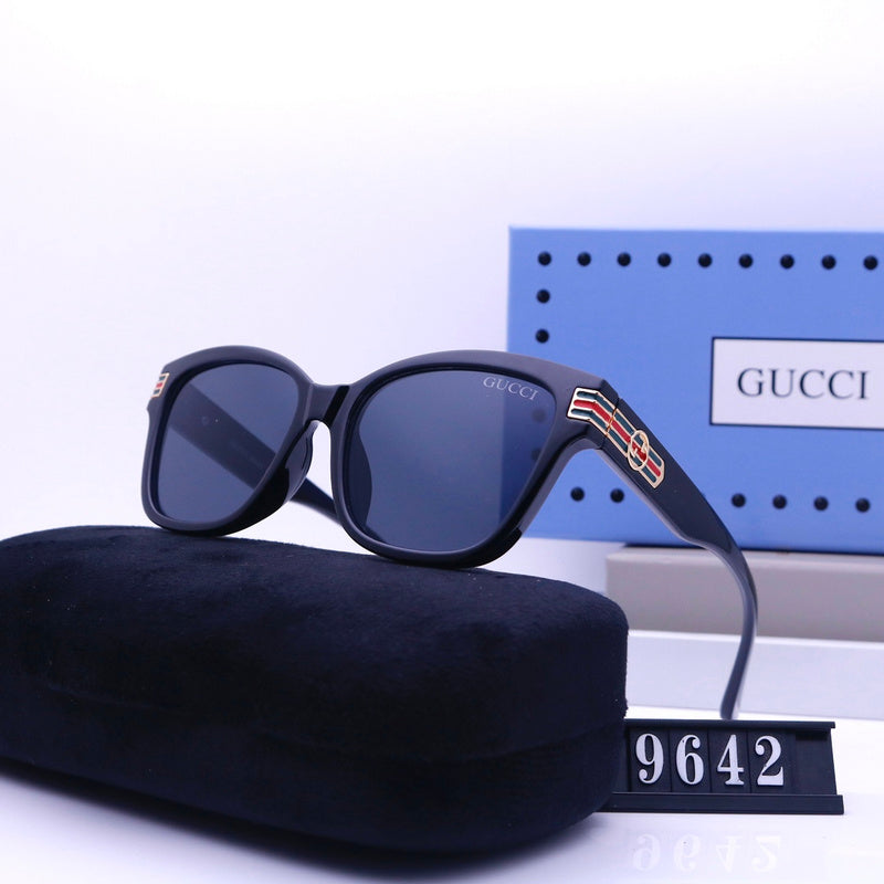 9642 Sunglasses with box