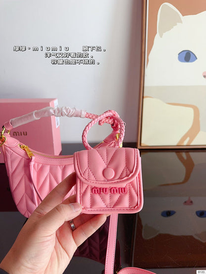 MBM1 Spring and summer ladies middle bag 21*7*15cm with gift box