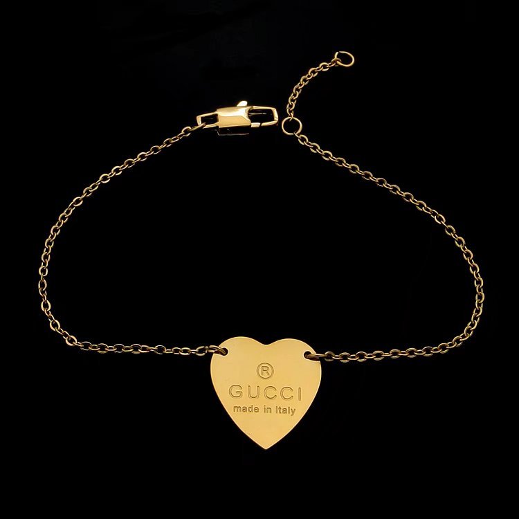 GB011   Gold plated peach heart bracelet jewelry