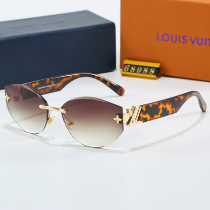 68088  Sunglasses with box