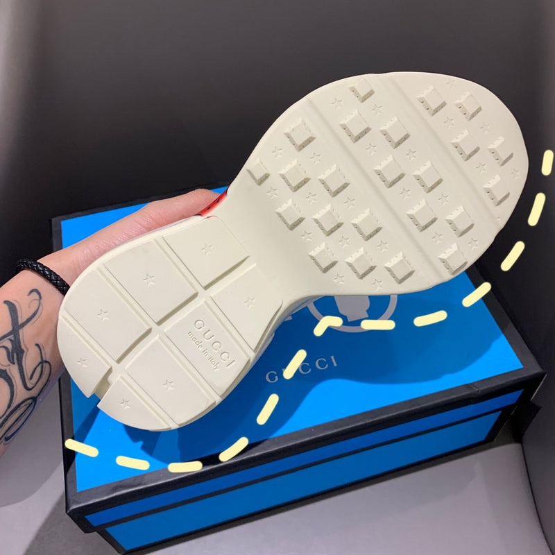 MGS20 Fashion women's and men's sneakers 36-45 shoes with box