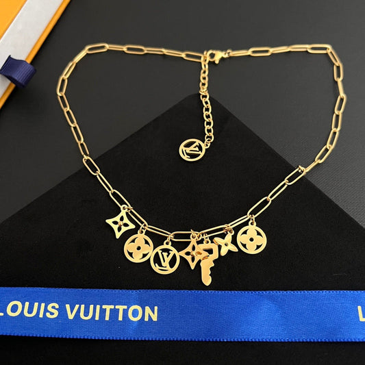 X626  Women's Titanium Steel Square Flower Round Flower Key Necklace Jewelry