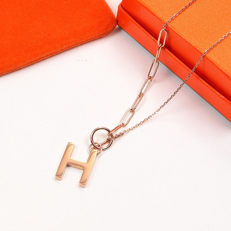 HN9   Classic European and American fashion titanium steel letter three-dimensional necklace  Jewelry