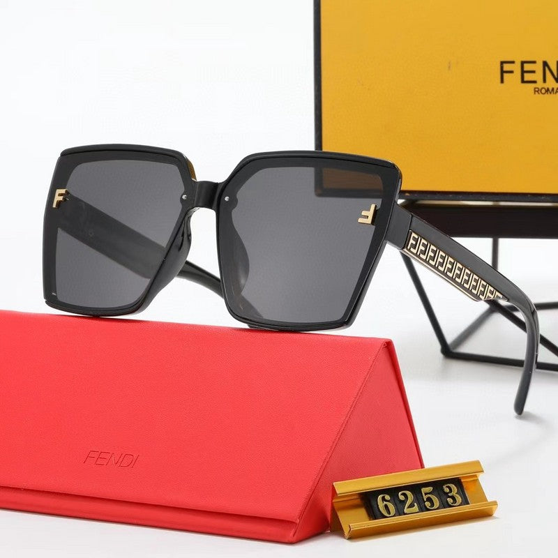 6253  sunglasses with box