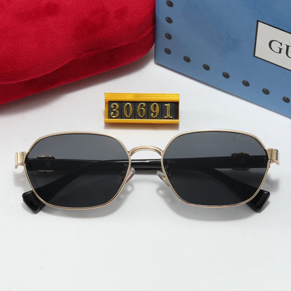 30691 Sunglasses with box