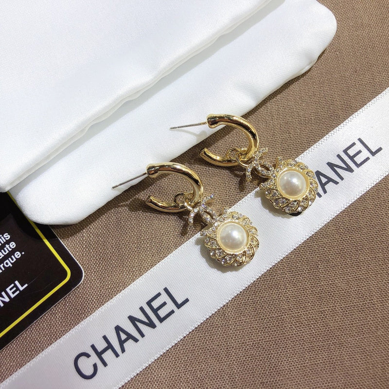 A644   Women's pearl hook earrings jewelry