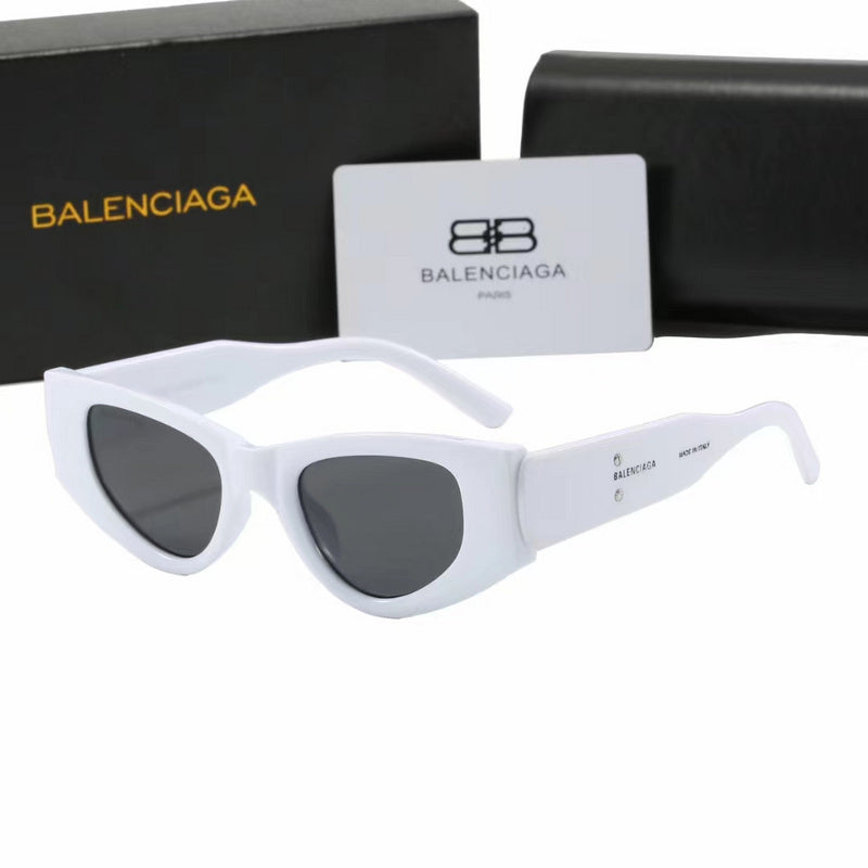 2307 Sunglasses with box