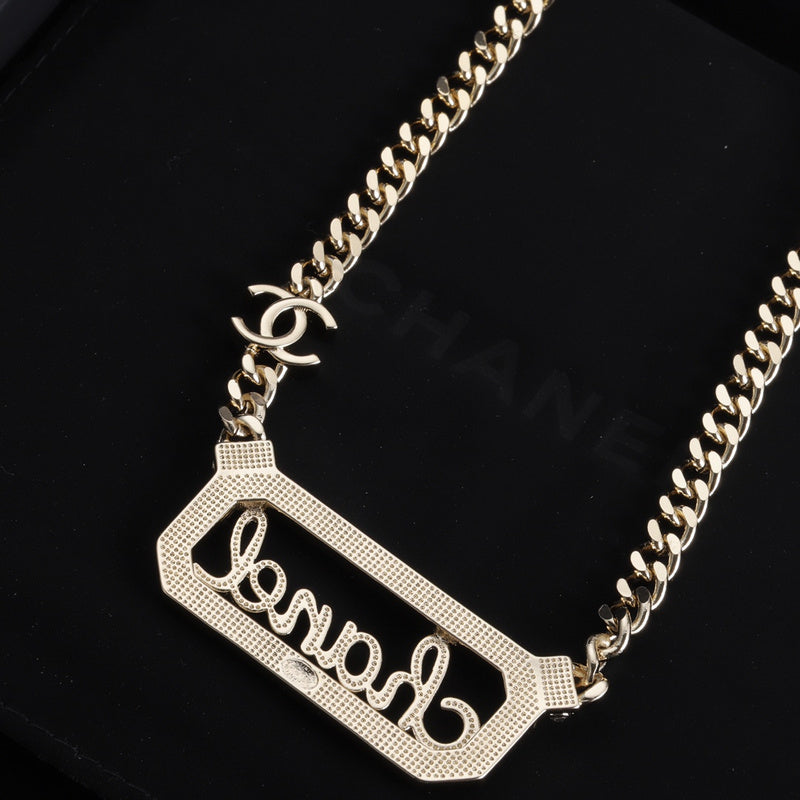 CHN68 Fashion necklace for men and women  Jewelry