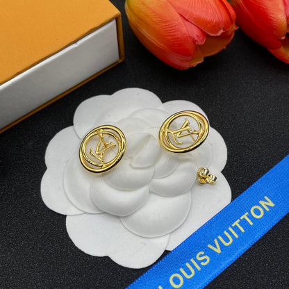 LVE42 Fashion high quality earrings   Jewelry