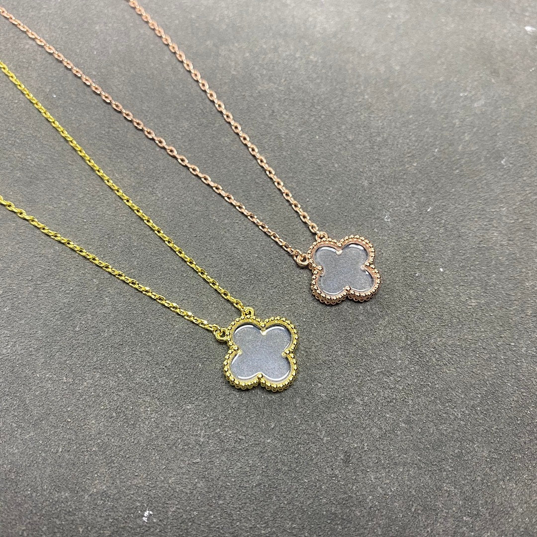 VAN51  Women's New Product White Crystal Single Flower Necklace Jewelry