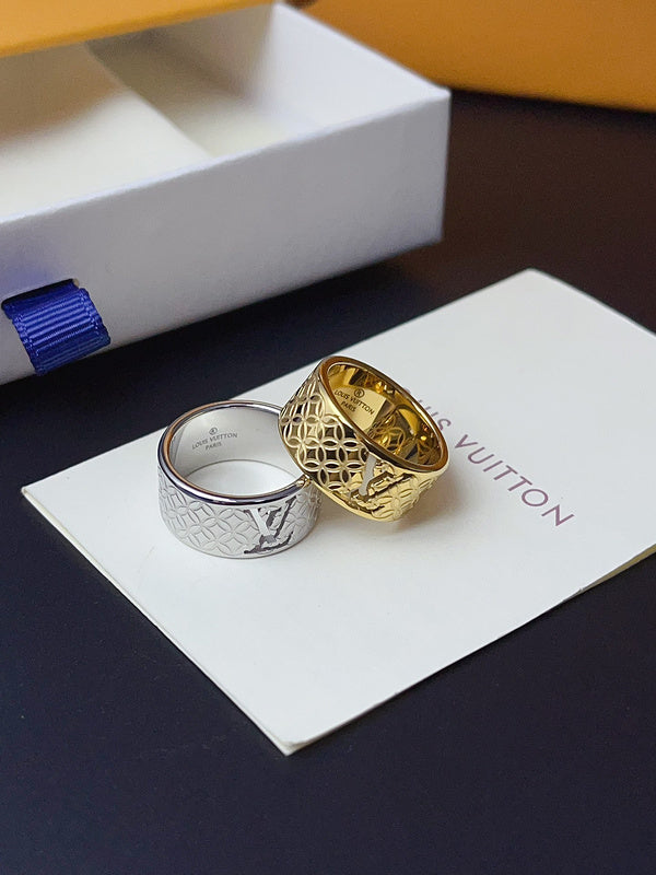 J114   New titanium steel ring jewelry