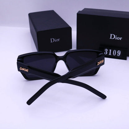 3109  Sunglasses with box