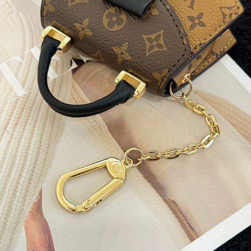 JK31 Key Chain Decorative small 12×10×3CM bag