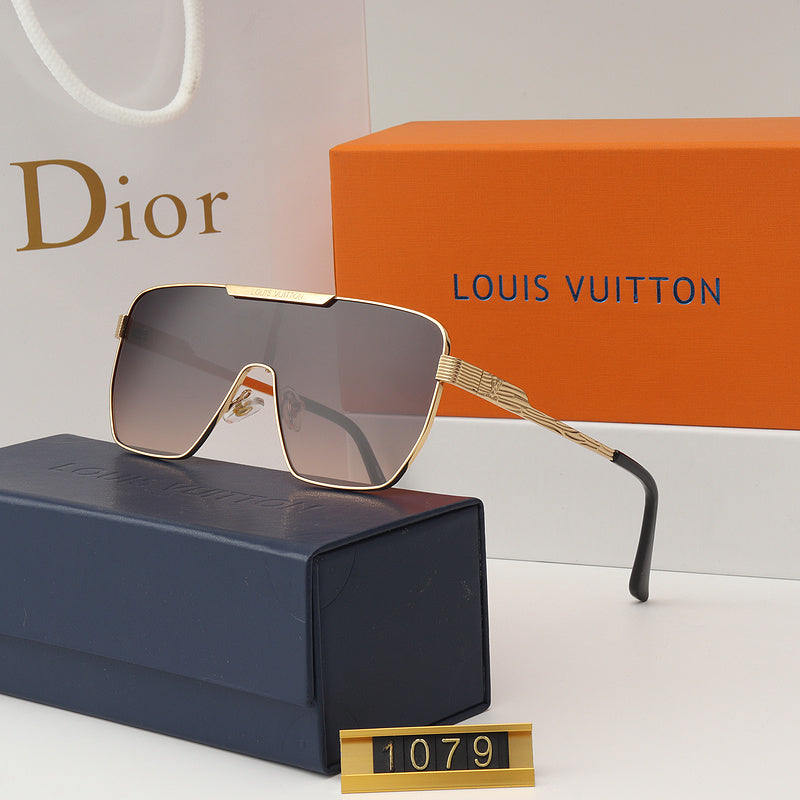 1079 Sunglasses with box