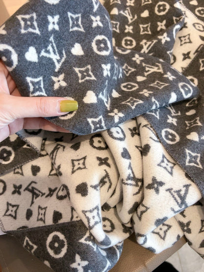 XLC22 Cashmere blend 65-180CM Scarf