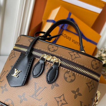 LLP219 Shoulder Bag 19-13-11CM Bags