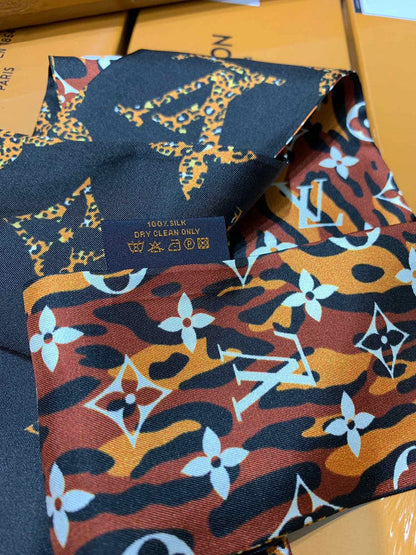 XLC8 Silk satin 8-120CM scarf