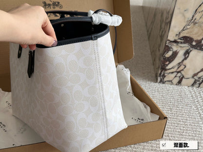 MCP23 Shopping Bag 32-27CM Bags