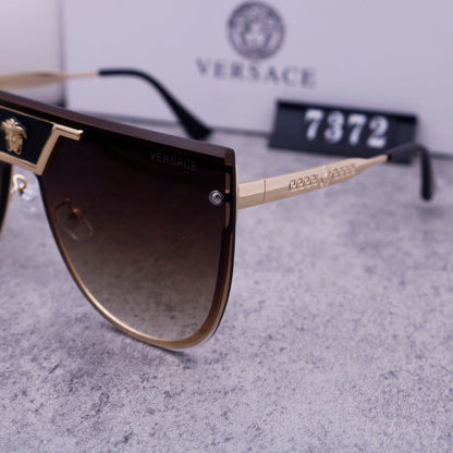 7372 Sunglasses with box