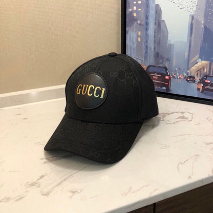 GUH6 Classic Presbyopia Leather Label Baseball Cap