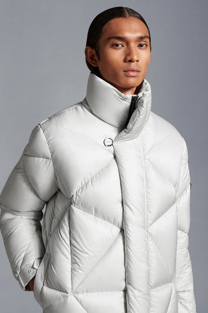 042107  Men's and women's down jackets